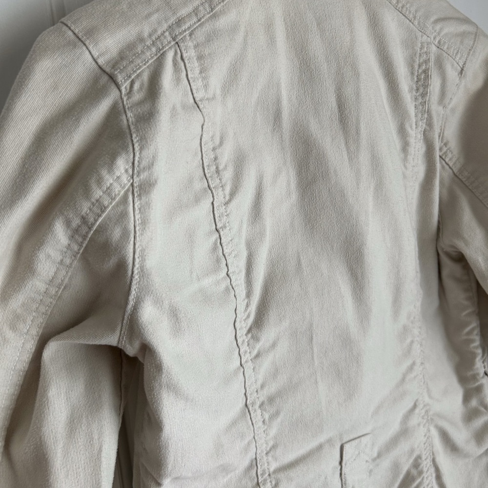 GAP Jacket - Picture 8 of 8